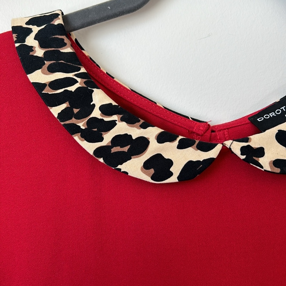 Dorothy Perkins Red Shift Dress with Peter Pan Leopard Collar, size 18UK or 14US - Picture 3 of 10